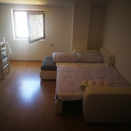 Apartmani Nea Biograd Na Moru Buitenkant foto