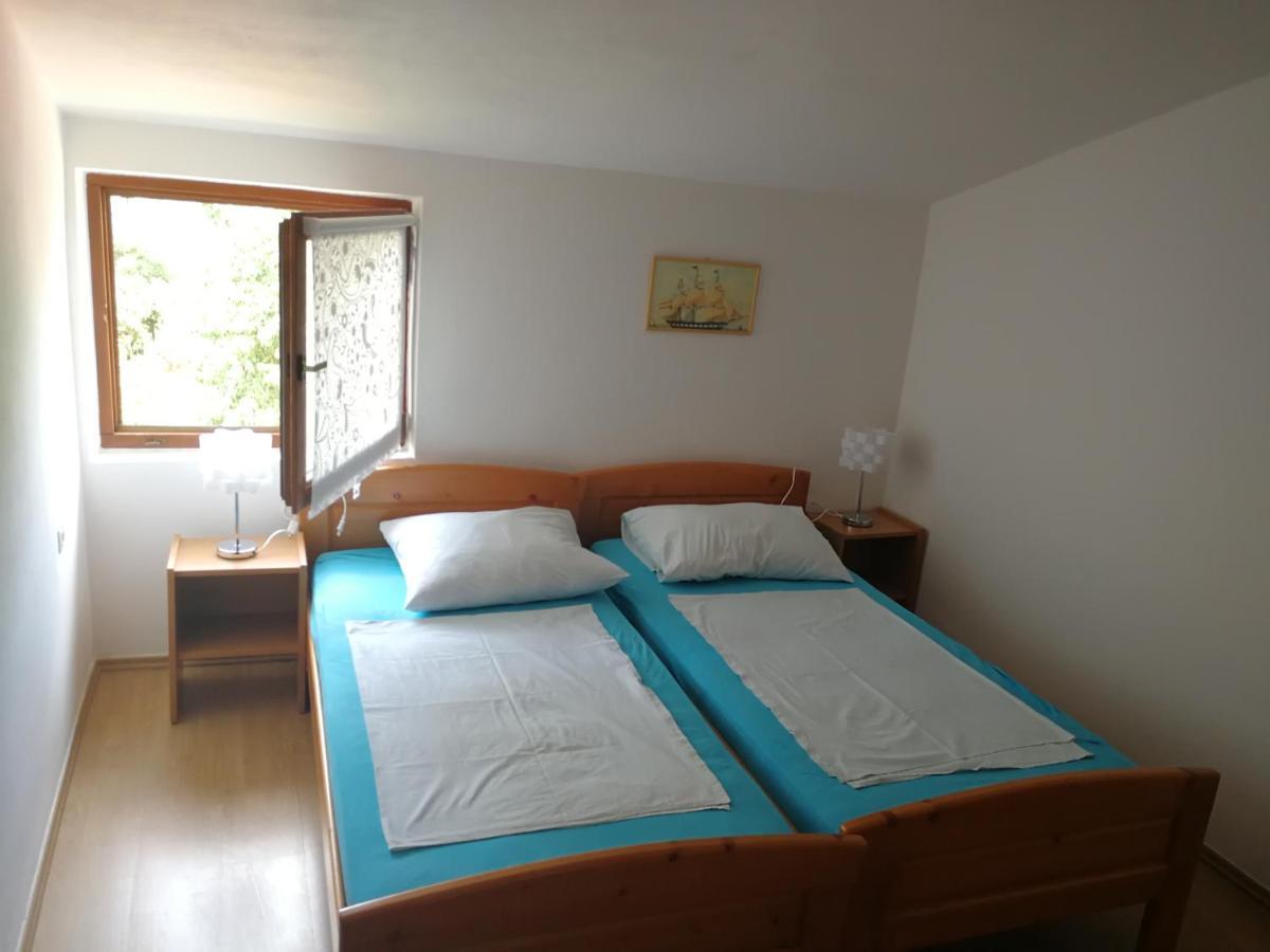 Apartmani Nea Biograd Na Moru Buitenkant foto